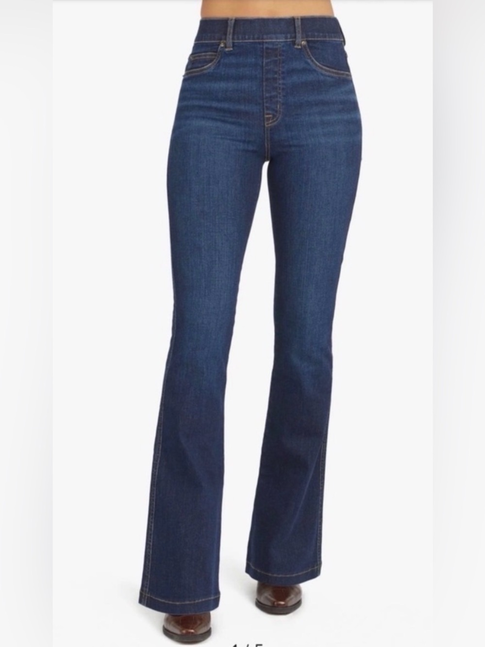 Spanx | Flare leg pull on denim jeans Women size M midrise Shapewear slimming
